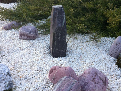 Polar White Spanish Marble Gravel 20mm - 25 Bag (500kg) - 7
