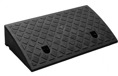 Portable lightweight heavy duty plastic threshold ramp