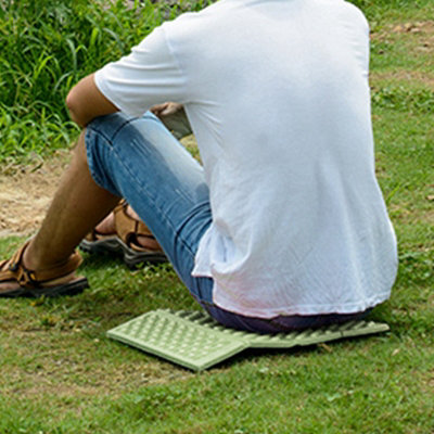 Portable Waterproof Garden Cushion Seat Pad and Folding Mat for Outdoor Camping(Green&Black)