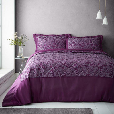 Portfolio Home Sandringham Plum Bedspread Set With Pillowshams Bedding 254x254cm