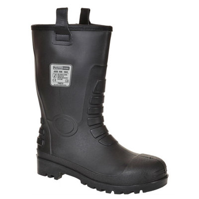 B&q store rigger boots