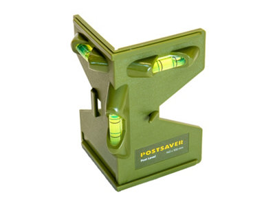 Fence post outlet spirit level