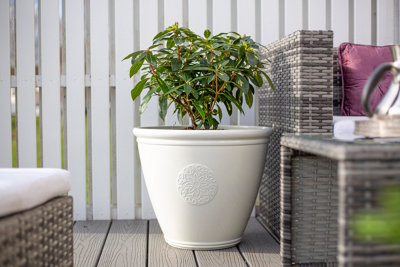 Pot Planter Indoor or Outdoor Lightweight Recycled Plastic Garden  Large Eden Emblem Plant Pot - L45 x W45 x H38 cm - White