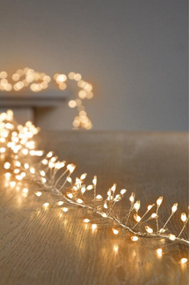Premier 800 LED Vintage Gold Ultrabright Cluster LED Lights with Timer 13.5m
