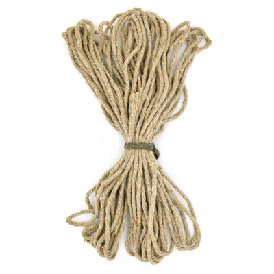 Premium Beige Macrame Cord Twine, 20 m / 65 ft of 5 mm Thick Natural Cotton Thread Yarn Macrame Rope for DIY Crafts (Hank)
