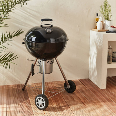 Premium charcoal kettle barbecue 68x72x102cm Charles DIY at B&Q