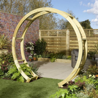 Premium Cheshire Wooden Infinity Arch