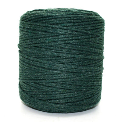 Premium Green Macrame Cord Twine, 200 m / 656 ft of 3 mm Thick Natural Cotton Thread Yarn Macrame Rope (Reel)