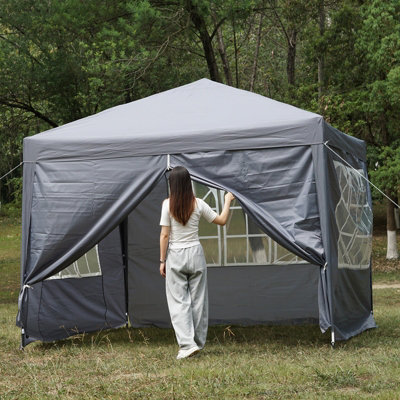 Pop up outlet garden tent