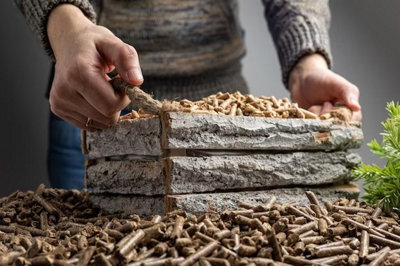 Premium Pizza Oven Wood Pellets Wood Fired Natural Eco Cooking Pellets 10kg