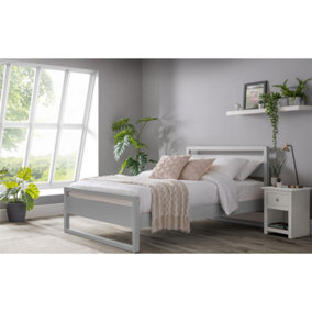 Premium Solid Pine Bed in Dove Grey - Double 4ft 6" (135cm)
