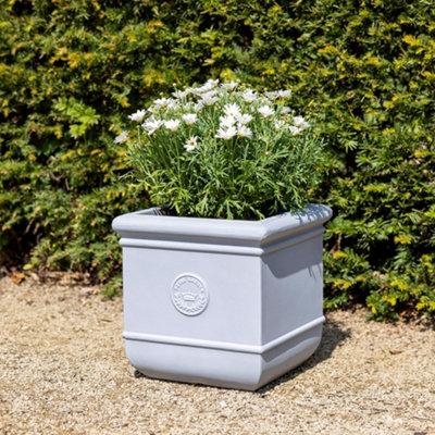 Primose Matte Fibrecotta Debossed Cube Planter In Light Grey 32cm