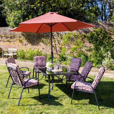 Primrose 6 Seater Garden Furniture Dining Set with Reversible Cushions and Crank Parasol in Wine DIY at B Q