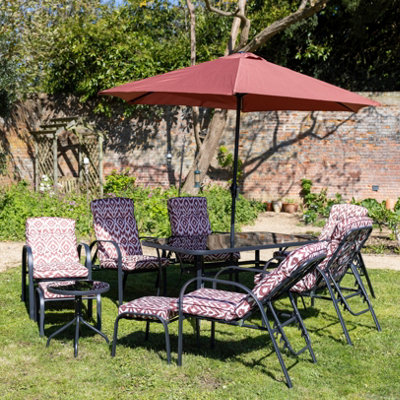 Primrose 6 Seater Reclining Garden Furniture Dining Set with Reversible Cushions and Crank Parasol in Wine