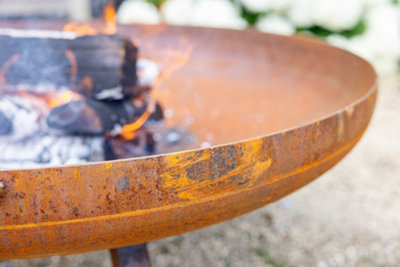 Primrose Corten Steel Fire Bowl With Round Legs 120cm Round