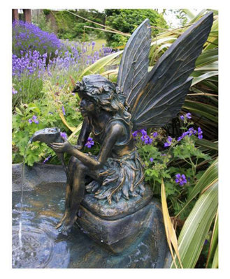 Primrose  Fairy on a Clam Shell Mains Powered Garden Patio Outdoor Water Feature Fountain H78cm