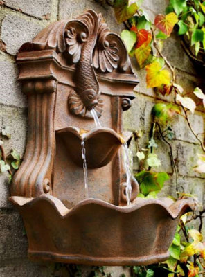 Primrose Fish Wall Fountain Suitable for Indoor/Outdoor Use 40cm