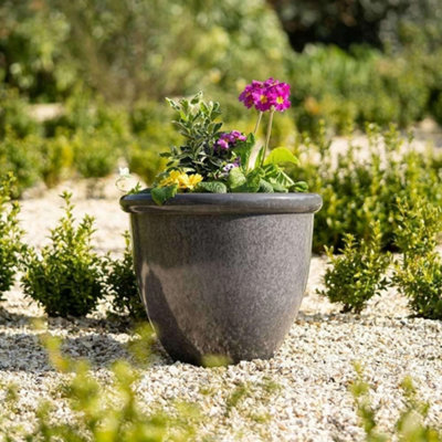 Large Molded Plastic Round Resin Flower Pots – Decorative Garden Planters (2-Pack)