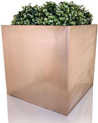 Primrose Frost and Rust-Resistant Outdoor Zinc Square Cube Planter in a Copper Finish 20cm