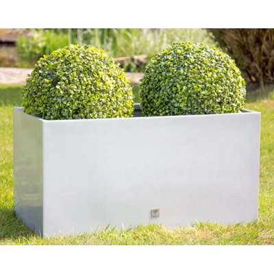 Primrose Gloss Fibreglass Trough Planter in White 98cm