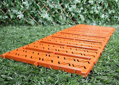Primrose Instant Roll Out Garden Path Terracotta Plastic Chevron 3m