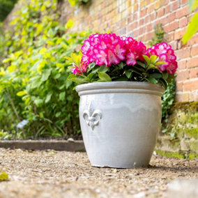 Primrose Large Stoneware Debossed Logo Round Planter In Cream 46cm