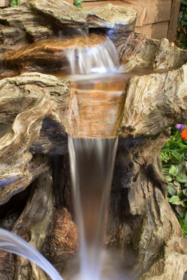 Primrose Montana Falls Log and Rock Effect Cascade Water Feature Garden Fountain with Lights H77cm