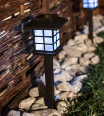 Oriental solar outlet garden lights