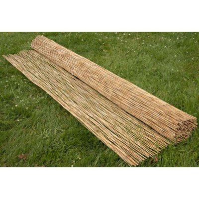 Primrose Peeled Reed Natural Garden Privacy Screening Roll W4m x H1.2m