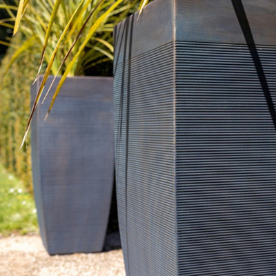 Primrose Rib Texture Fibrecotta Tall Cube Planter In Dark Grey 100cm