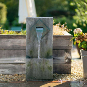Primrose Rustic Wooden Wall Cascading Outdoor Water Feature 82cm