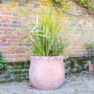 Primrose Textured Terracotta Round Patterned Planter In Dust Pink 60cm