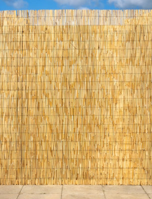 Primrose Thick Reed Bamboo Style Natural Screening Roll Garden Privacy Fence 4m x 1m