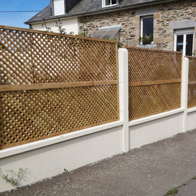 Primrose Wall Diamond Trellis Privacy Garden Softwood Screening 1.83m x 1.56m - 3
