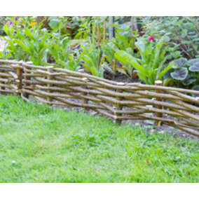 Primrose Woven Hazel Hurdle Garden Lawn Edging Perimeter Border Screening 15cm x 200cm
