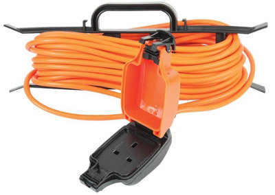 PRO ELEC - Outdoor Mains Extension Lead, 15m, IP54