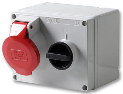PRO POWER - 16A, 415V, Switched Interlocked CEE Socket, 3P+N+E, Red, IP44