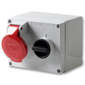 PRO POWER - 16A, 415V, Switched Interlocked CEE Socket, 3P+N+E, Red, IP44