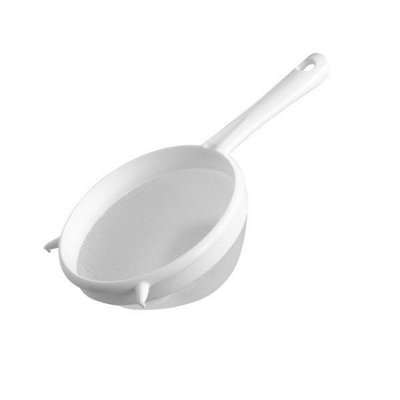 Probus Plastic Sieve White (15cm)