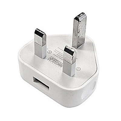 A 3 pin USB adaptor with a slot for a USB cable at the bottom.