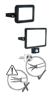 These lights must only be supplied with power using round 3 core cable, 6-10mm in diameter. Flat twin and earth cable must not be used.