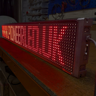 Programmable LED Scrolling Sign PioneerLED P10 131x19cm Indoor