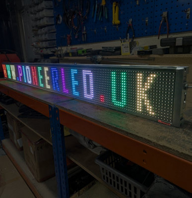 Programmable LED Scrolling Sign PioneerLED P10 195x19cm Indoor