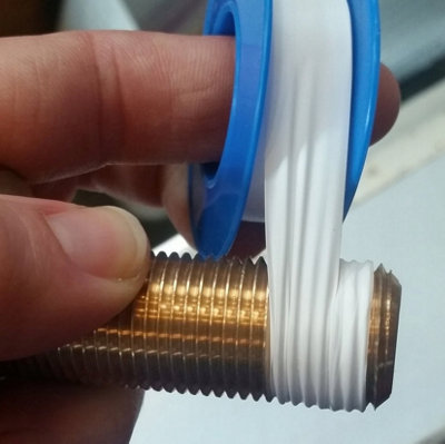 PTFE Thread Seal Tape 5 Rolls - Plumbers Tape 10m x 12mm - Leak Proof ...
