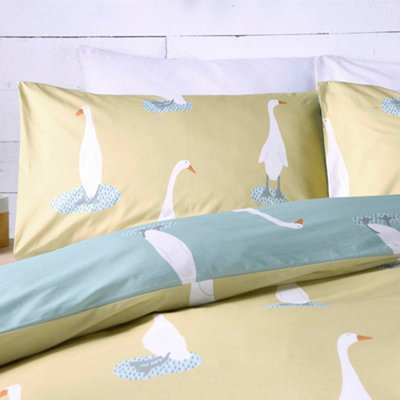 Puddles The Duck Easy Care Reversible Duvet Cover Set
