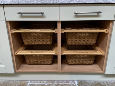 PULL OUT WICKER BASKETS KITCHEN STORAGE LARDER BASE UNIT + SOLID