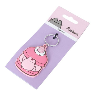 pusheen-strawberry-pvc-keyring