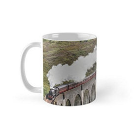 Pyramid International Steam Train On Glenfinnan Viaduct Mug White/Green (One Size)