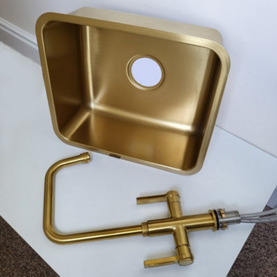 Quadron Nicolas PVD Gold kitchen sink, undermount