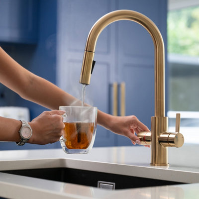 Quel Tap Pro Ultra 4-in-1 Pull-Out Boiling Water Tap C-Shape Brushed Brass